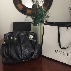 Authentic Gucci Black Leather Full Moon
